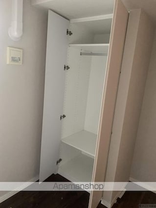 ウェリス南持田緑彩苑[4LDK/95.4m2]の収納