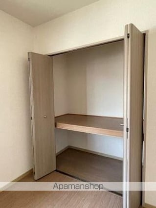 シャルマン六田[2DK/55.2m2]の収納