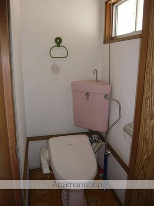 関川貸家[5K/76.03m2]のトイレ