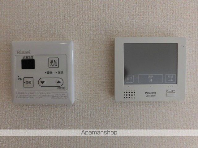 ヒカリエの内装写真