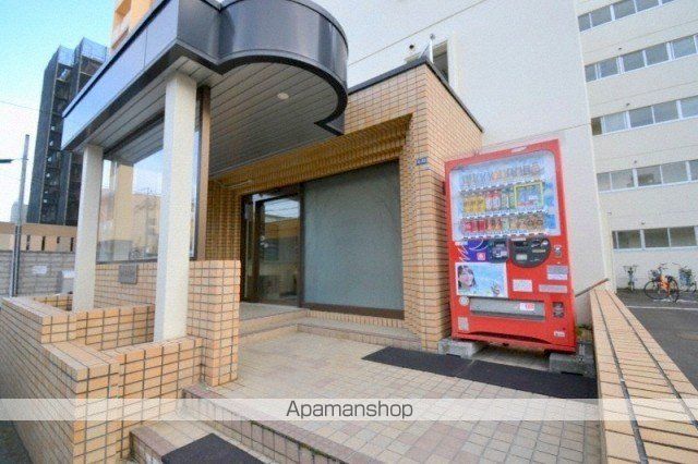 フォレスト15・8の玄関写真