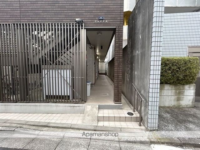 クレイノプレアデスの玄関写真