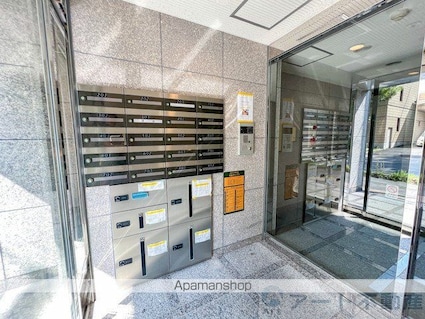 シャルマンコーポ湊町[1R/31.7m2]のエントランス6