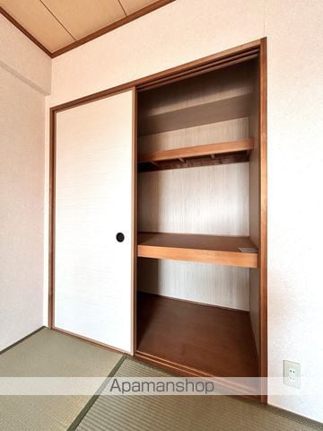 ミレニアム貝塚の内装写真