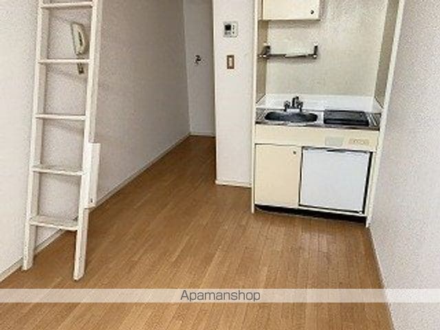 カレッジライフ鶴瀬の内装写真
