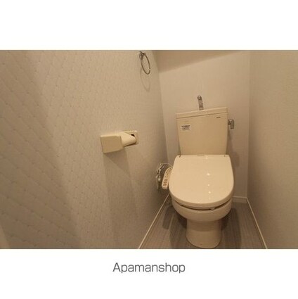 ルークス名古屋[1R/26.2m2]のトイレ