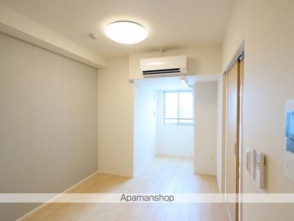 ＴＨＥ　ＢＬＯＳＳＯＭ　新栄[1LDK/44.77m2]のリビング・居間