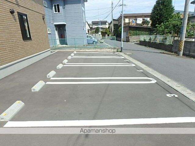 プランタン柏崎　Ｂ[3LDK/79.37m2]の駐車場