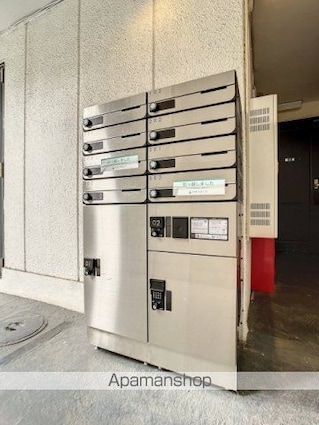 ルームズ北沢[1R/11.05m2]の共用部1