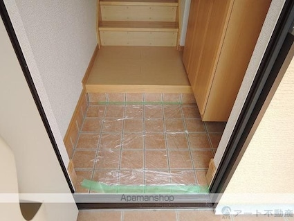 ソレイユＫ枝松Ｃ[2LDK/62.45m2]の玄関