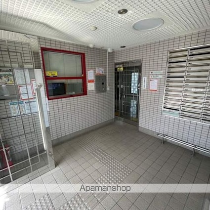 ハイツ宮の森Ⅱ番館[1K/22.95m2]のエントランス1