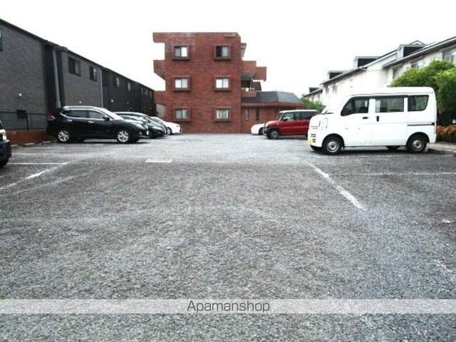 エミネンスMIYAの玄関写真