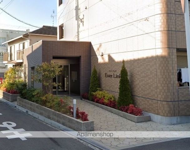 エバー リンクの玄関写真