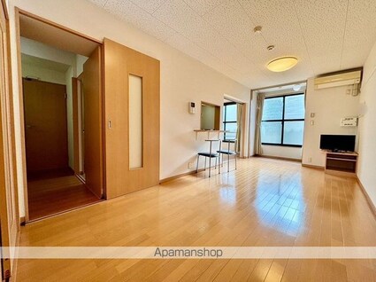 レオパレスサニーたか[1LDK/43.06m2]のリビング・居間1