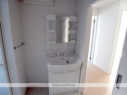 グラン・ファミーユ　Ｂ[2LDK/67.54m2]の洗面所