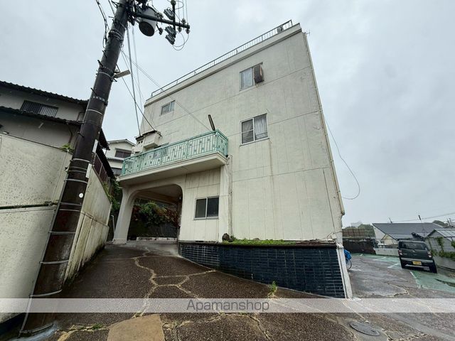 マンション花園の外観写真