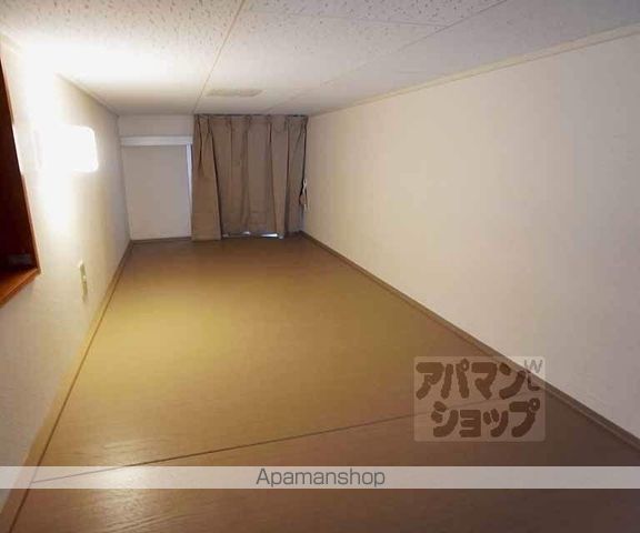 レオパレス御所西の内装写真