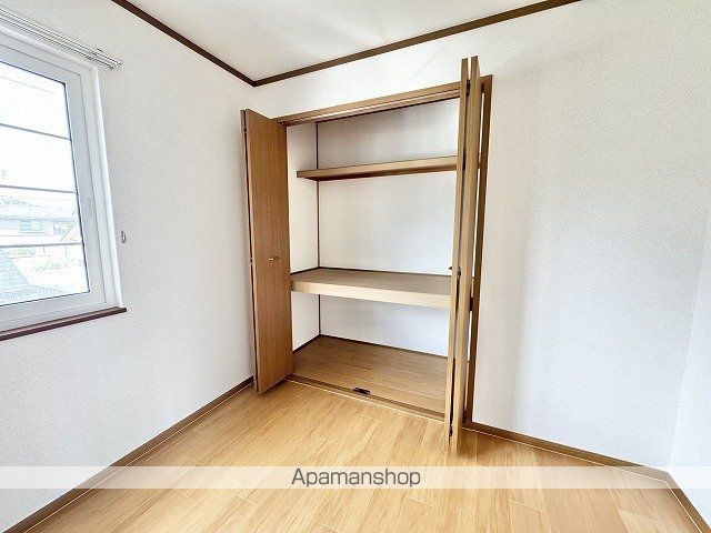 アーバンステートIIの内装写真
