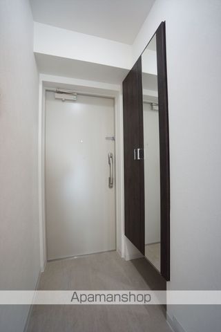 リアレクト白壁の内装写真