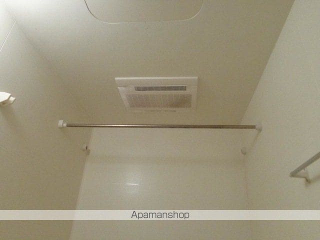 COLONNADEの内装写真