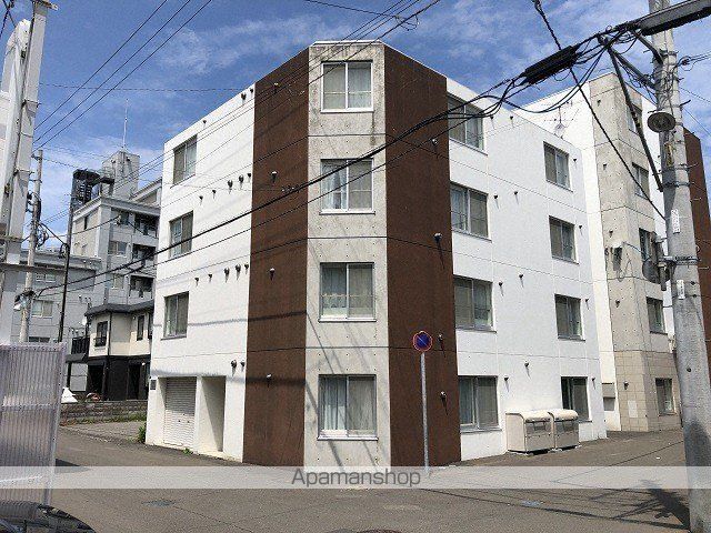 E’S東札幌の外観写真