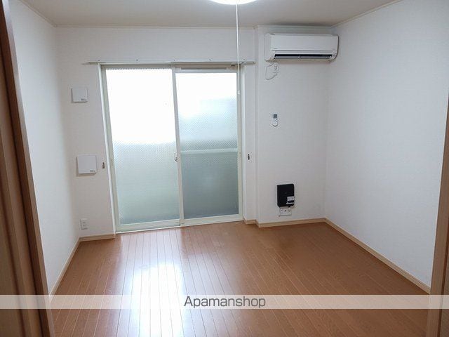ハイツ東大手の内装写真