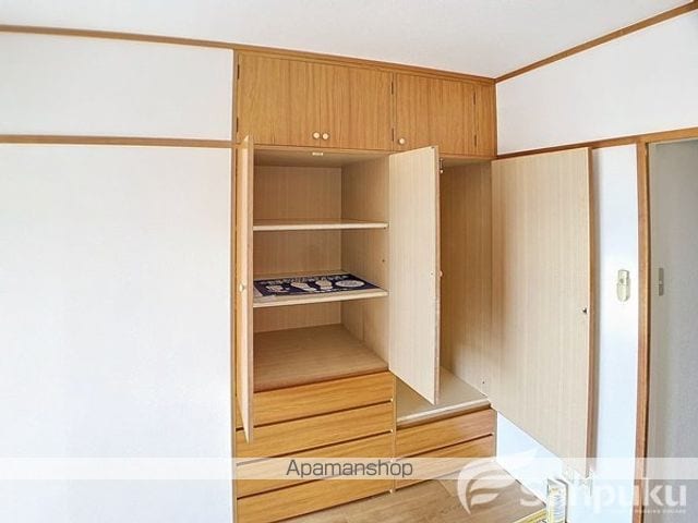 ジョイフル第一山越の内装写真