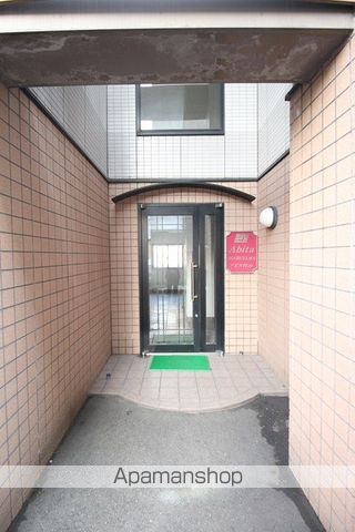 アビタ円山の玄関写真