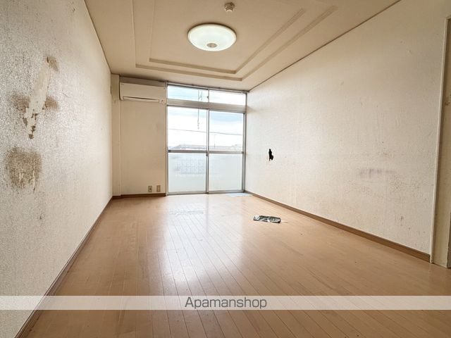 グリーンパレスの内装写真