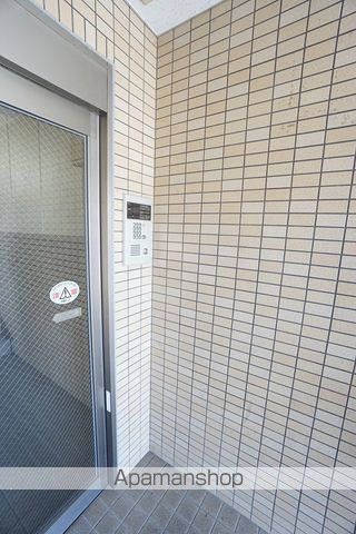 コスモ21の玄関写真
