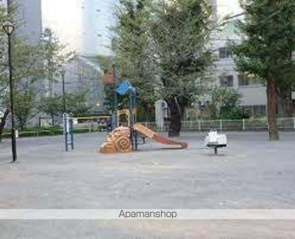 コンフォリア東池袋WESTの周辺写真