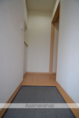 ファミーユ・ビボ Fの内装写真