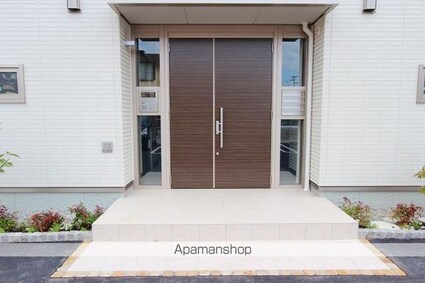 プロヌーブＮキュービック[2LDK/60.65m2]のエントランス