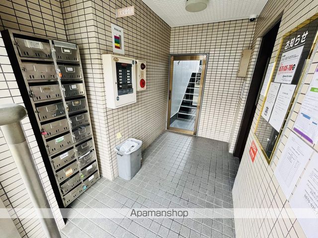 アビリティKの玄関写真