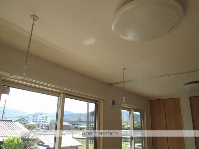 JーRoom妃 弐番館の内装写真