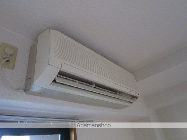 シャンポールの内装写真