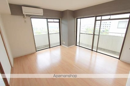 リアライズ屋島[2LDK/62.19m2]の内装3