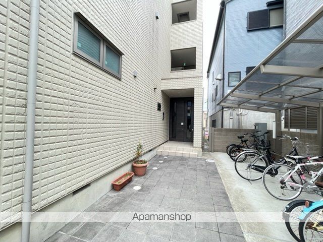 サンライズ浜田町の玄関写真