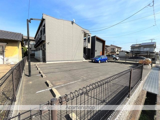 レオパレスオキ[1K/19.87m2]の駐車場