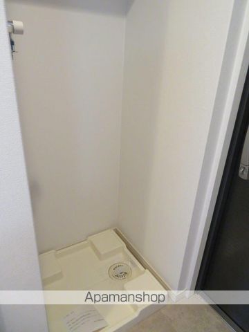 レジディア新大阪の内装写真