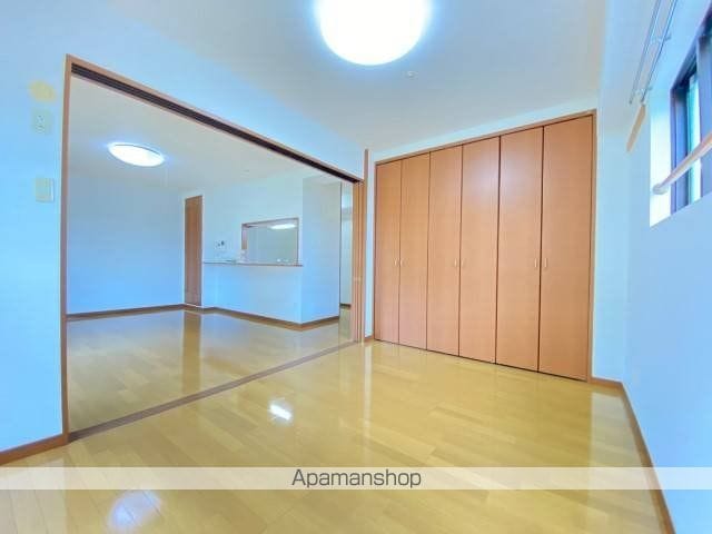 上野の丘壱番館の内装写真