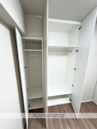 クレストコート上野[2LDK/50.66m2]のバルコニー