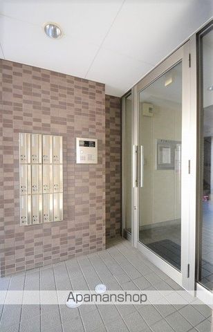 ボヌール皆実の玄関写真