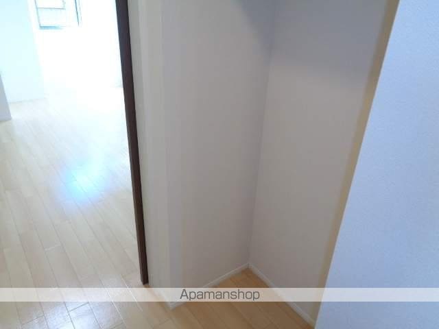 アイズ ハウスの内装写真