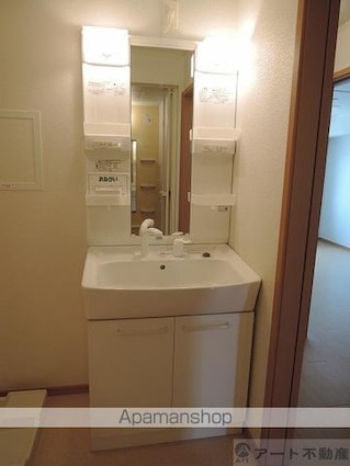 ソレイユＫ枝松Ｃ[2LDK/62.45m2]の洗面所