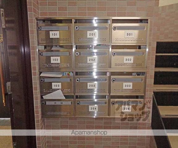 マンション賀園の外観写真