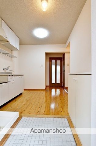 ハイランドマンション多田3号棟の内装写真