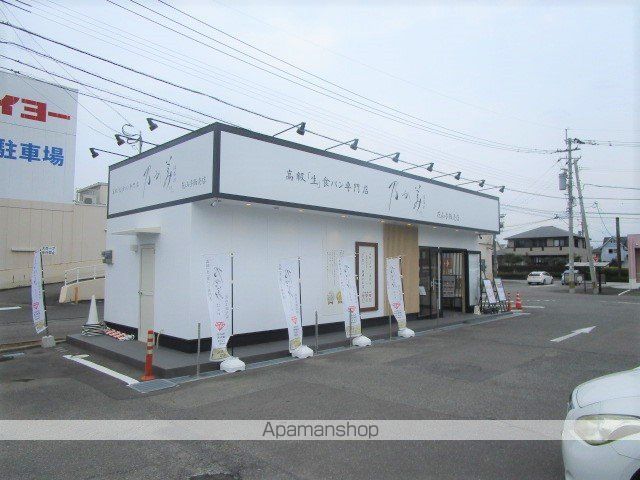 フローラ花山手A棟の周辺写真