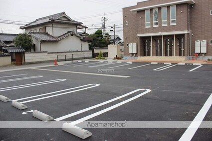 ラフレシールＣ[2DK/45.33m2]の駐車場