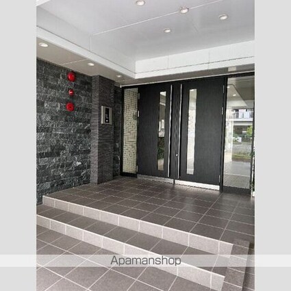 レグノ・アレッタ[2LDK/74.63m2]のエントランス